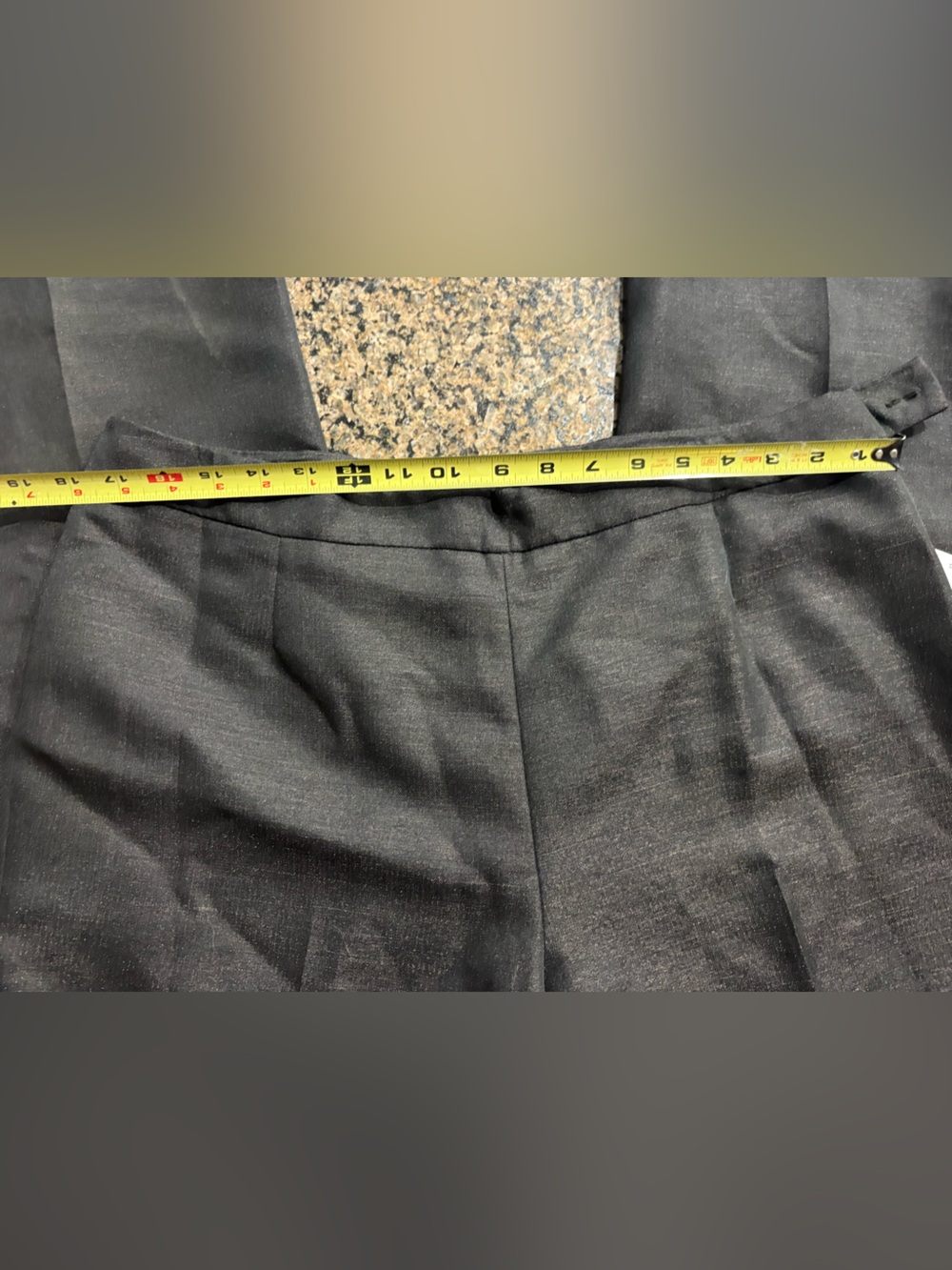 NEW Le Suit Women’s Black 2-Piece Pant Suit Lined cheetah Lapel 3-Button Sz 12 - Picture 11 of 12